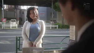 Gã chồng yếu không làm lên đỉnh, cô vợ lên mạng tìm trai trẻ quan hệ khỏe